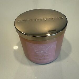 Bath & Body Works My Sweet Sisters Candle